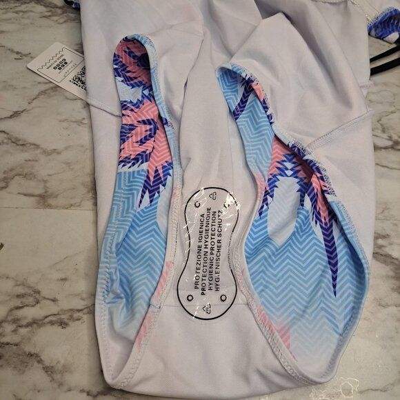 NWT Ekouaer Geometric Print Halter One-Piece Swimming Suit Womens SIZE XL White - Picture 7 of 11